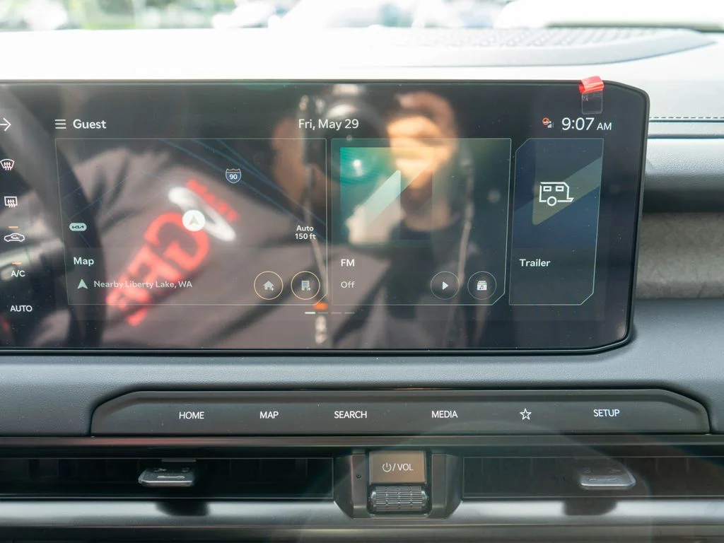 New 2027 Terrain Brown Kia X-Line EX image 28