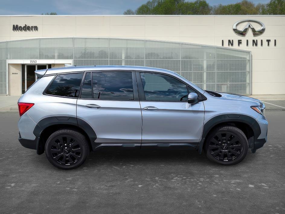 Used 2022 Lunar Silver Metallic Honda EX-L image 3