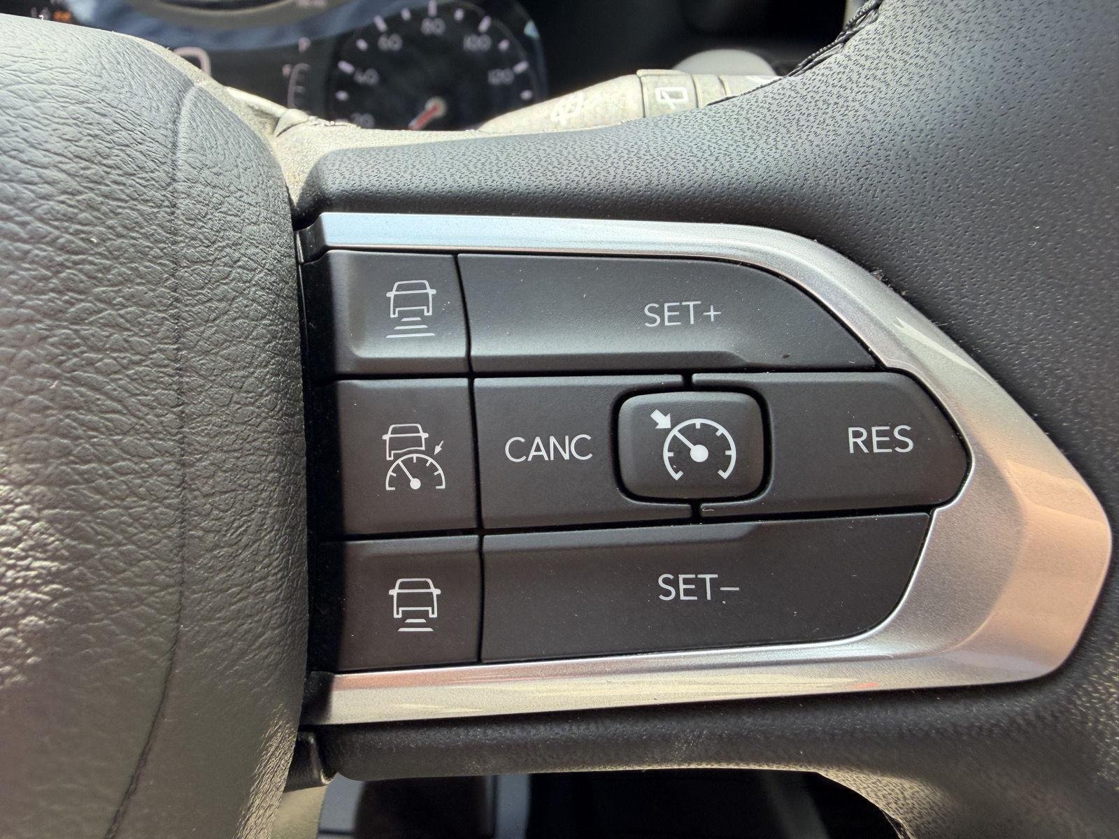 2025 Jeep Compass Limited - Photo 15