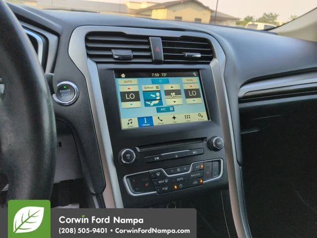 Used 2018 Magnetic Metallic Ford  image 16