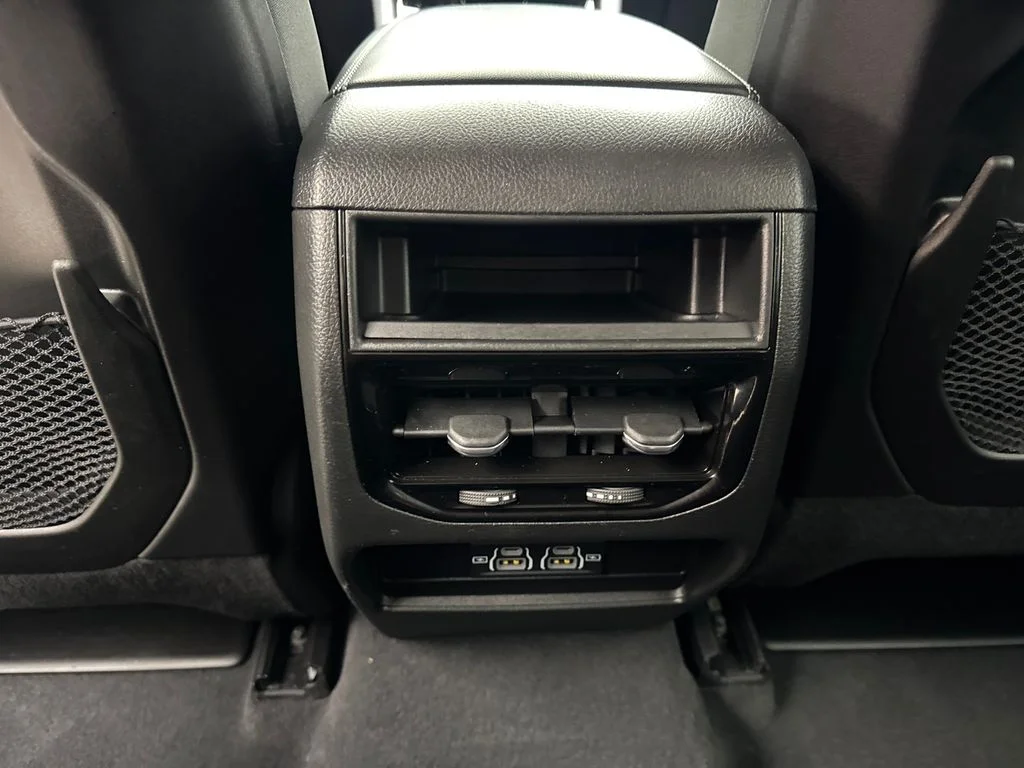 Used 2024 Black Jeep Laredo image 72