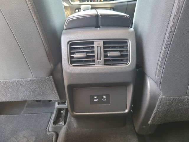 Used 2025 White Nissan SV image 17