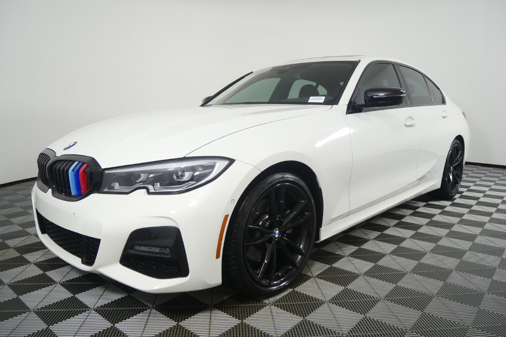 Used 2021 Alpine White BMW 330i image 8