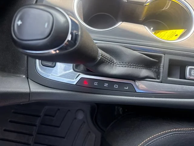 Used 2021 MOSAIC BLACK METALLIC Chevrolet LT image 27