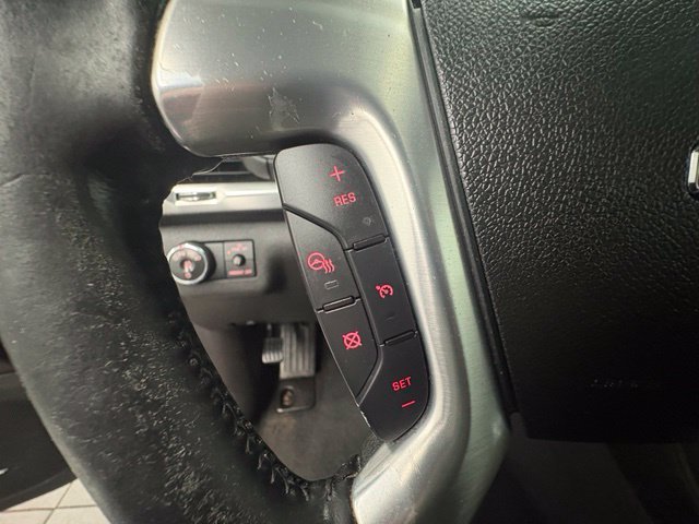 Used 2017 Red GMC Limited image 25