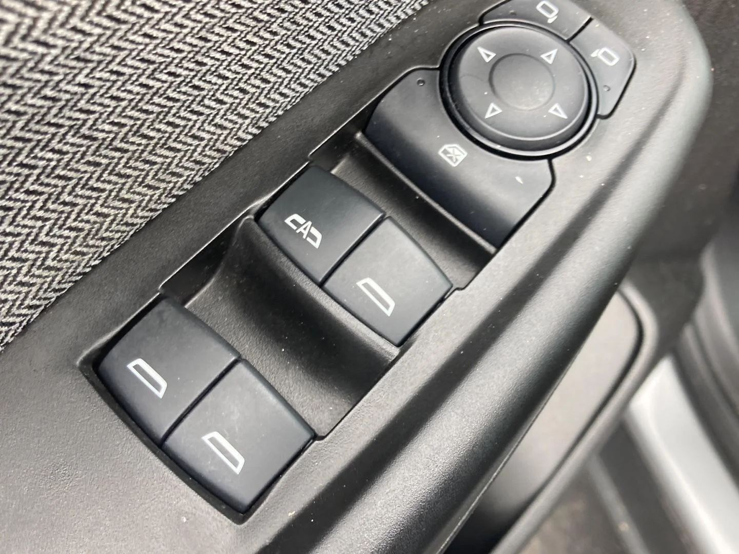 Used 2023 Sterling Gray Metallic Chevrolet LT image 11