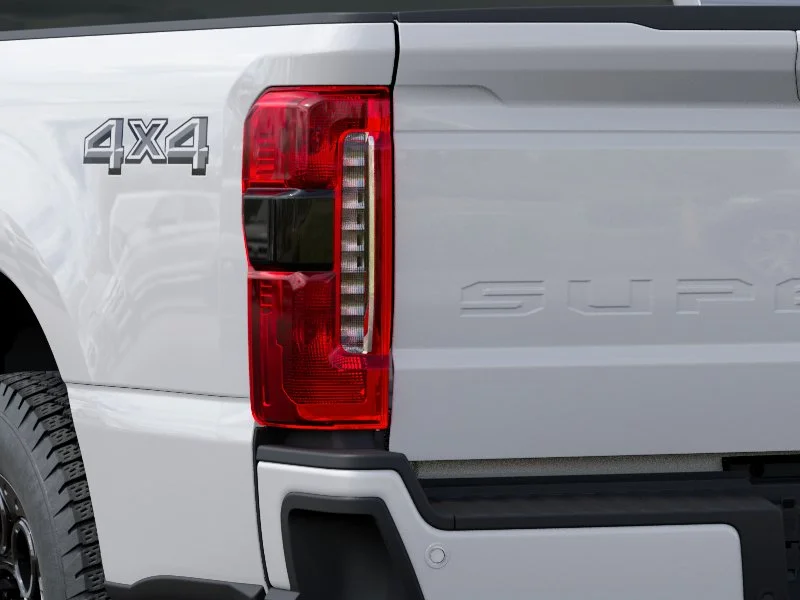 New 2027 Oxford White Ford F-250® XLT image 21
