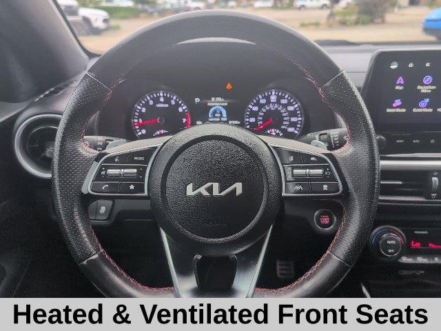 Used 2023 Aurora Black Kia GT image 10
