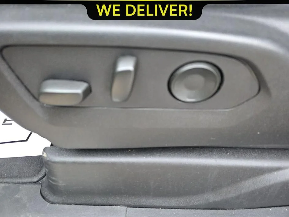 Used 2024 Gray Chevrolet Premier image 6