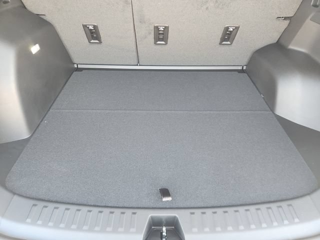 2027 Chevrolet Equinox LT - Photo 33