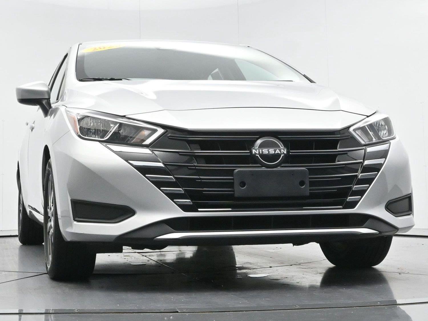 Used 2023 Brilliant Silver Metallic Nissan SV image 43