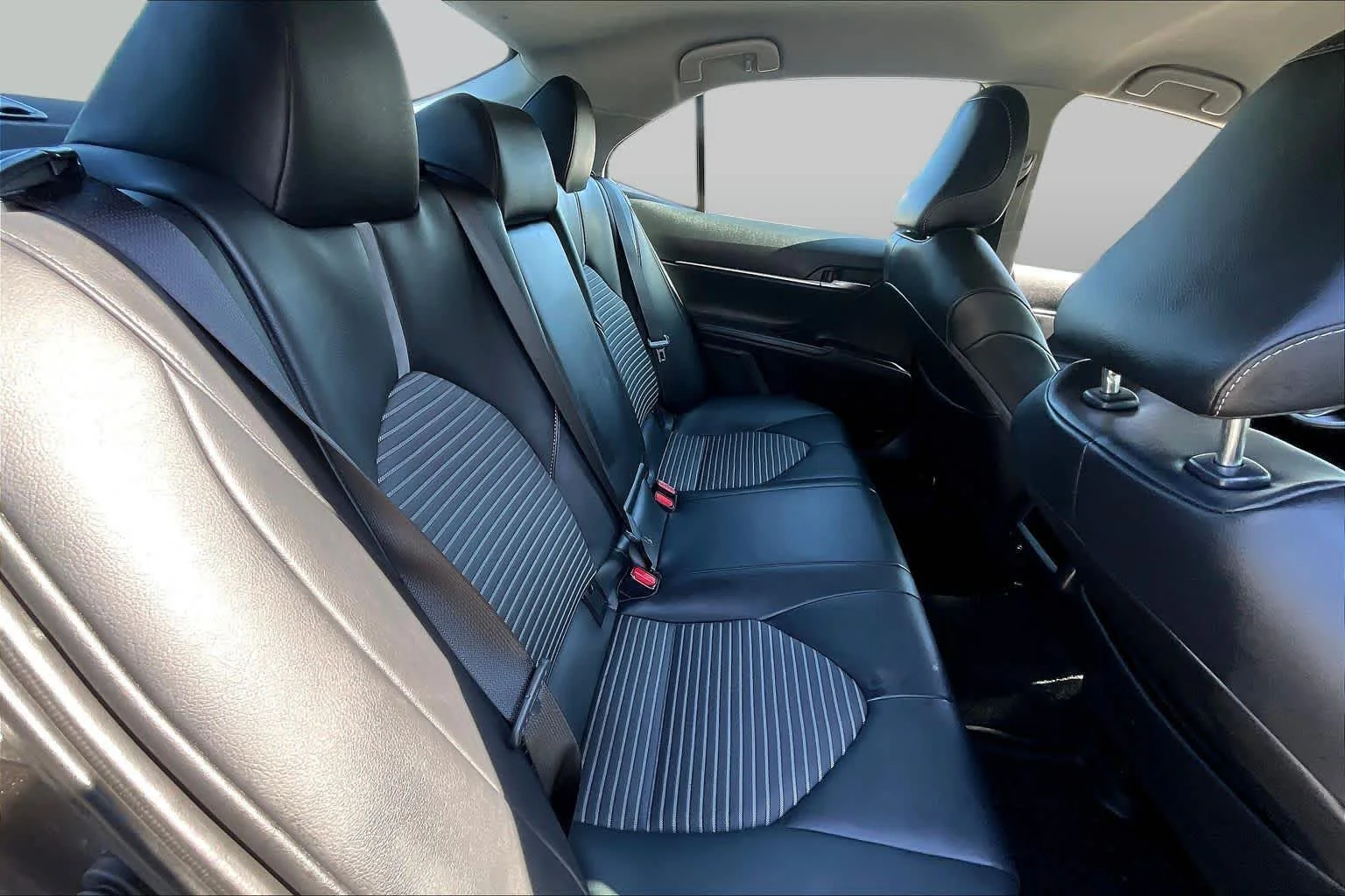 Used 2024 Predawn Gray Mica Toyota SE image 20