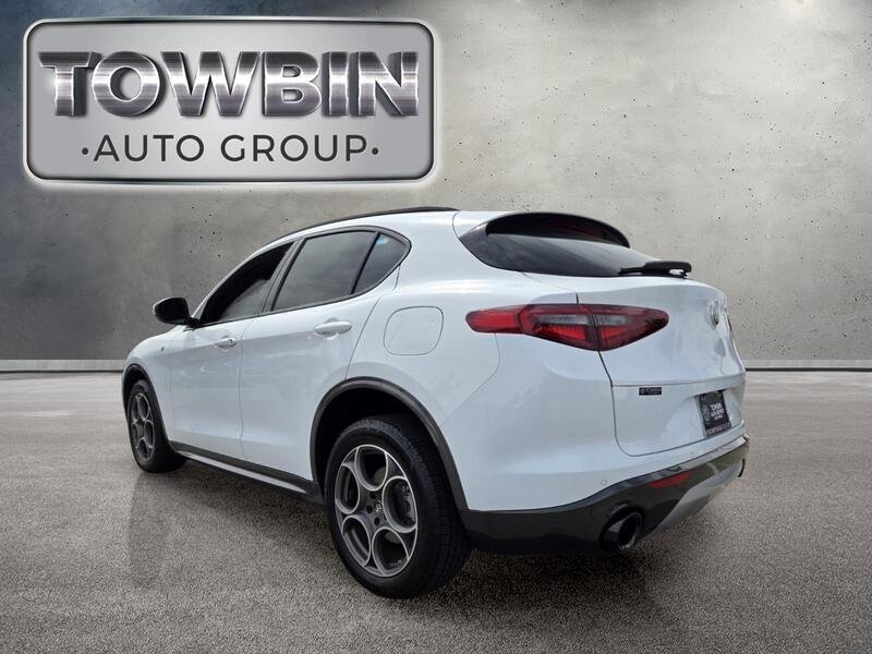 Used 2022 White Alfa Romeo TI AWD image 6
