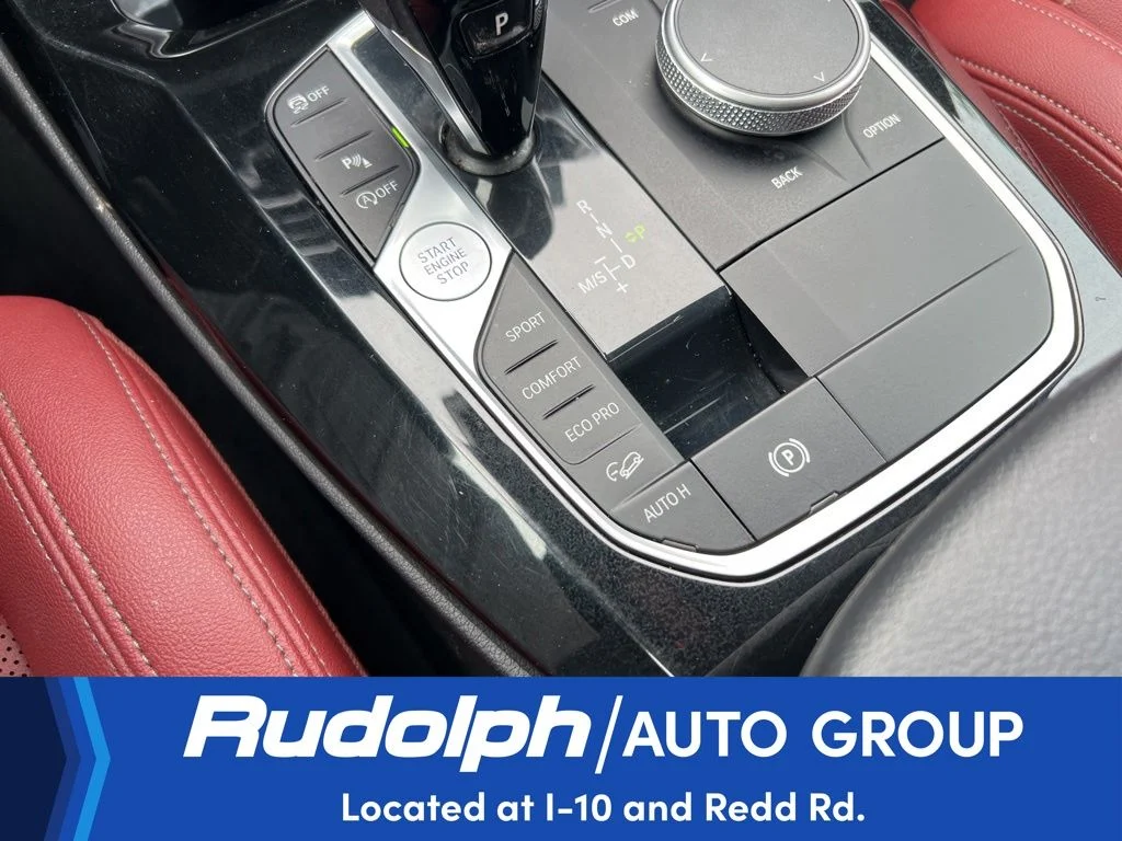 Used 2024 White BMW xDrive30i image 35