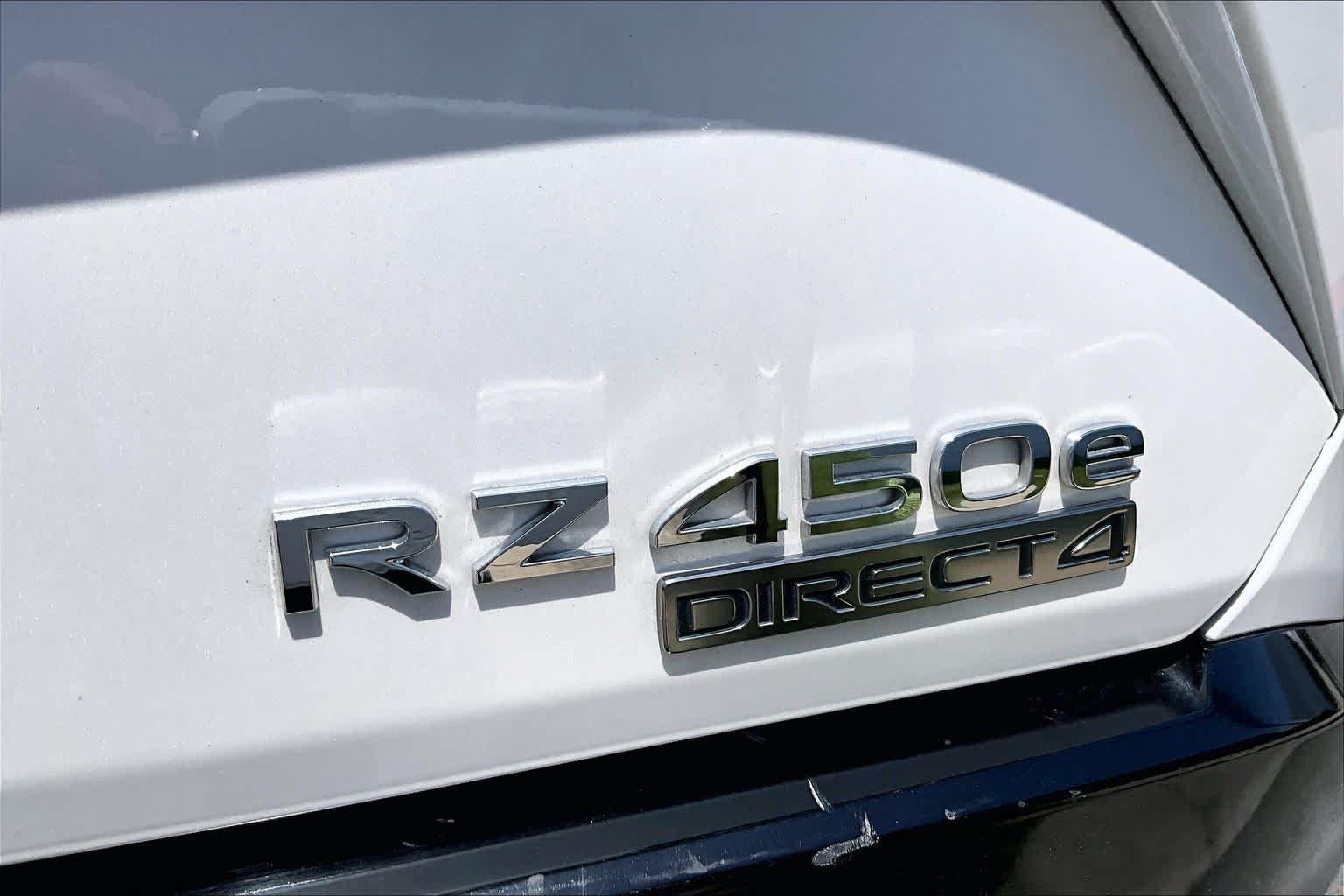Certified Used 2023 Eminent White Pearl Lexus Luxury image 10