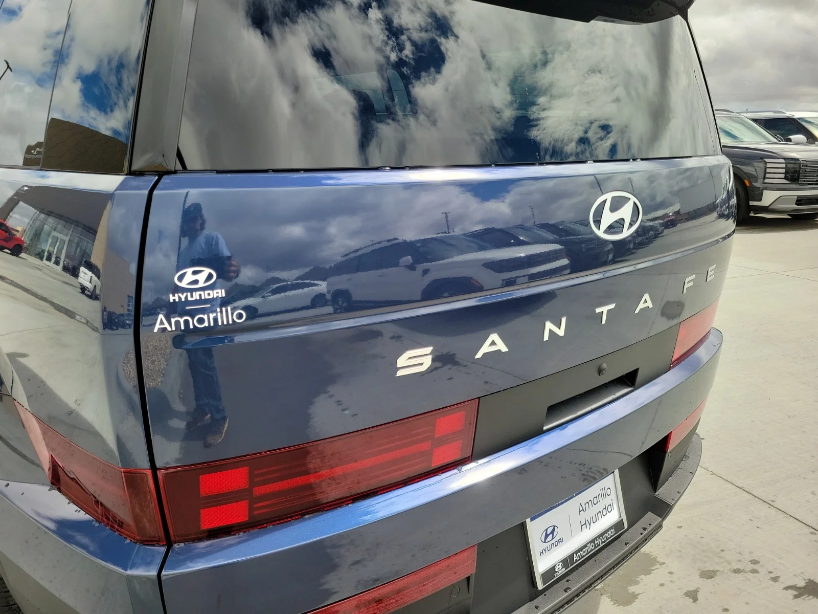 New 2027 Atlantis Blue Hyundai SEL 4dr Front-Wheel Drive image 8