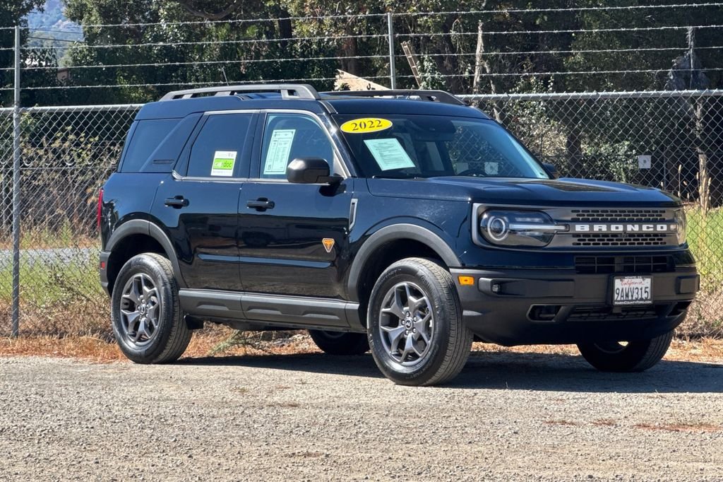 Used 2022 Black Ford Badlands image 2