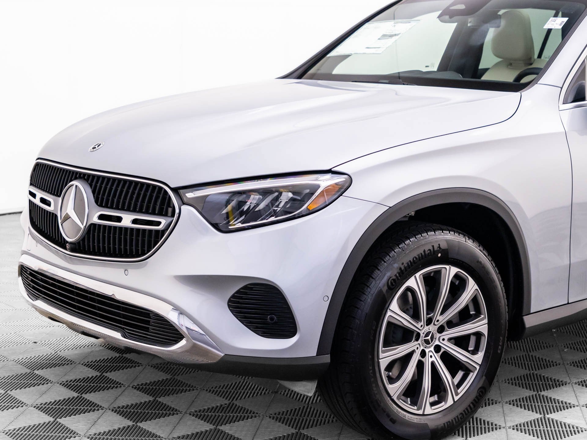 New 2026 Silver Mercedes-Benz GLC 300 image 71