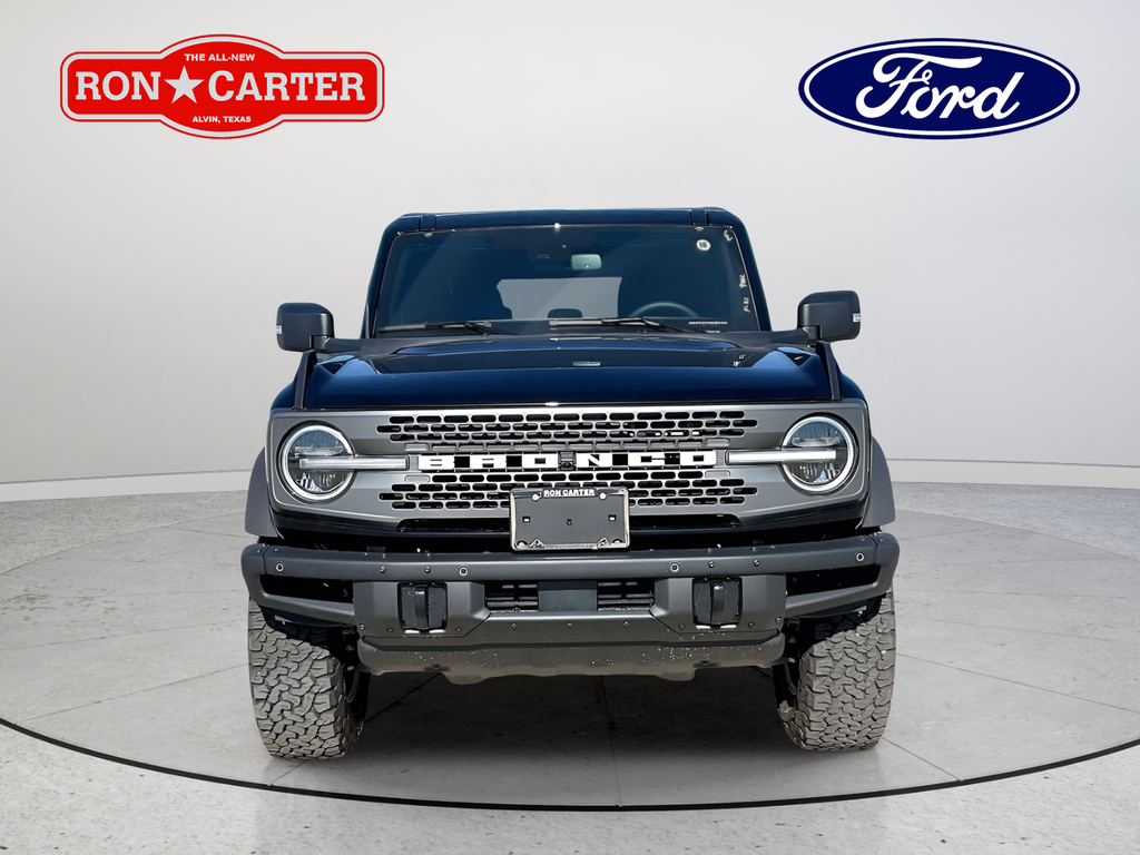 New 2025 Shadow Black Ford Badlands image 2