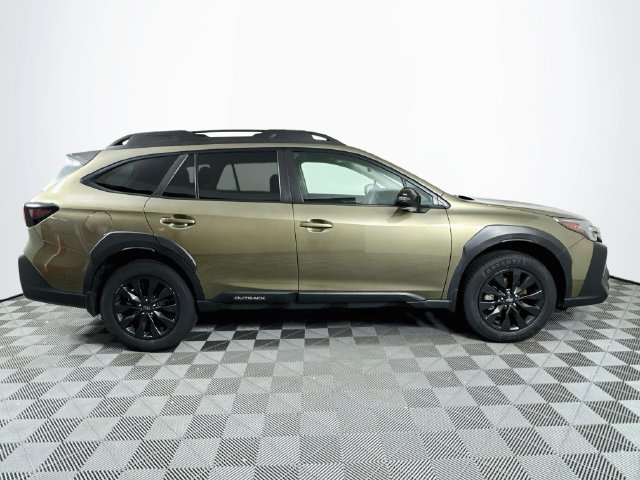 Used 2025 Green Subaru Onyx Edition XT image 9