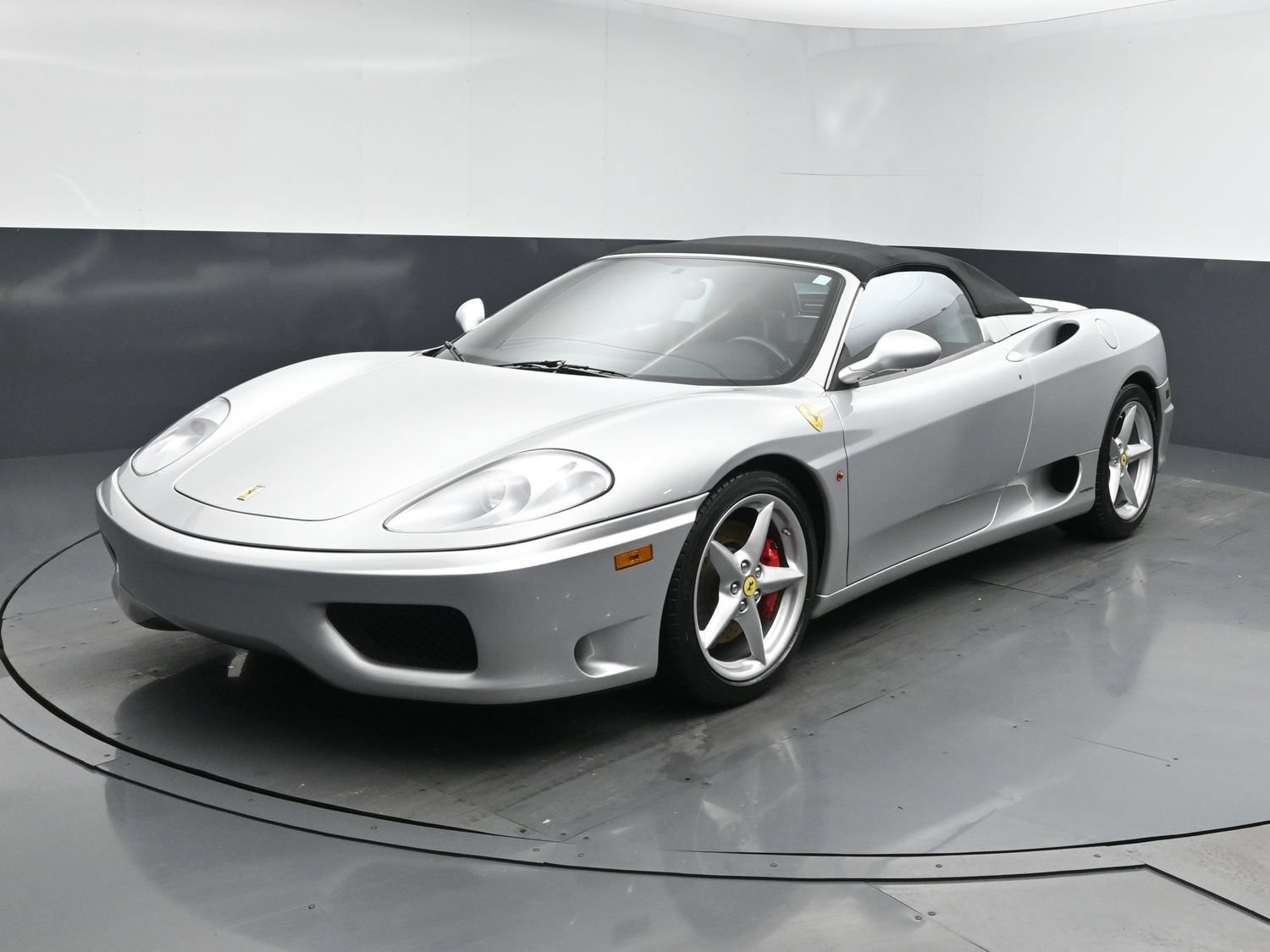 Used 2001 Silver FERRARI  image 17