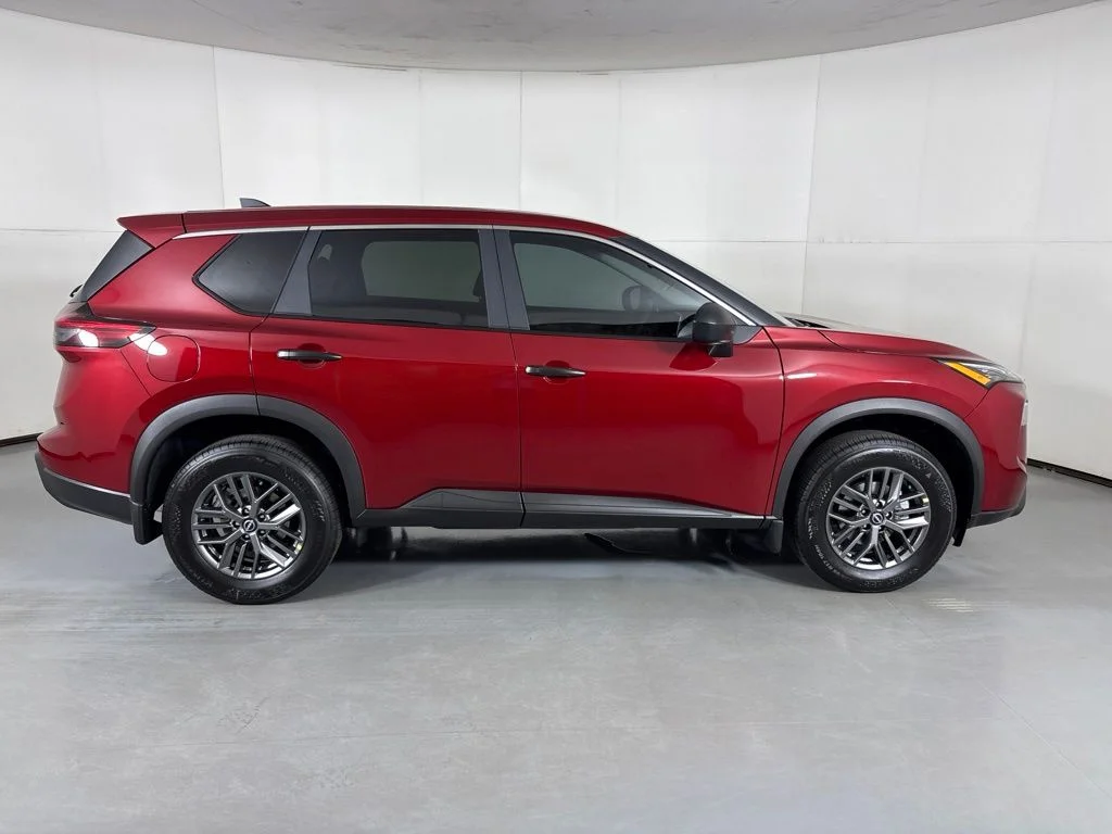 New 2026 Scarlet Ember Tintcoat Nissan S image 9