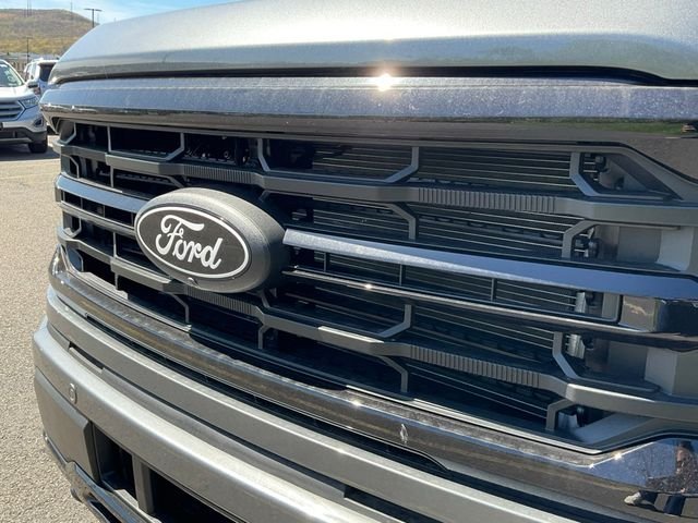 New 2026 Carbonized Gray Metallic Ford XLT image 20