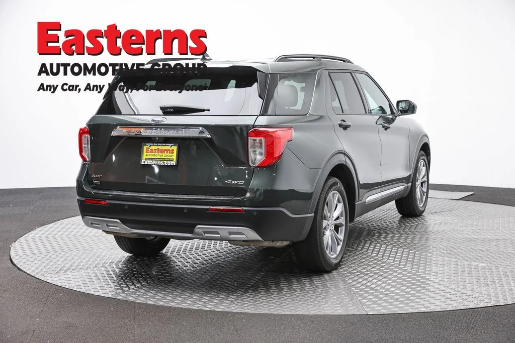 Used 2022 Green Ford XLT image 5