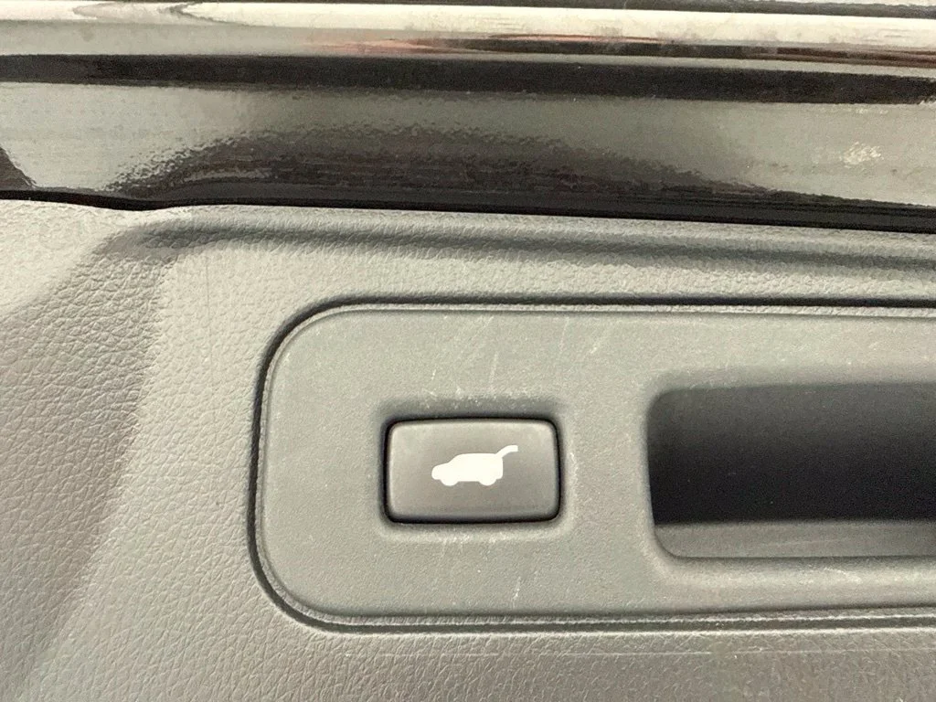 2021 Honda Passport EX-L SUV Slide 10