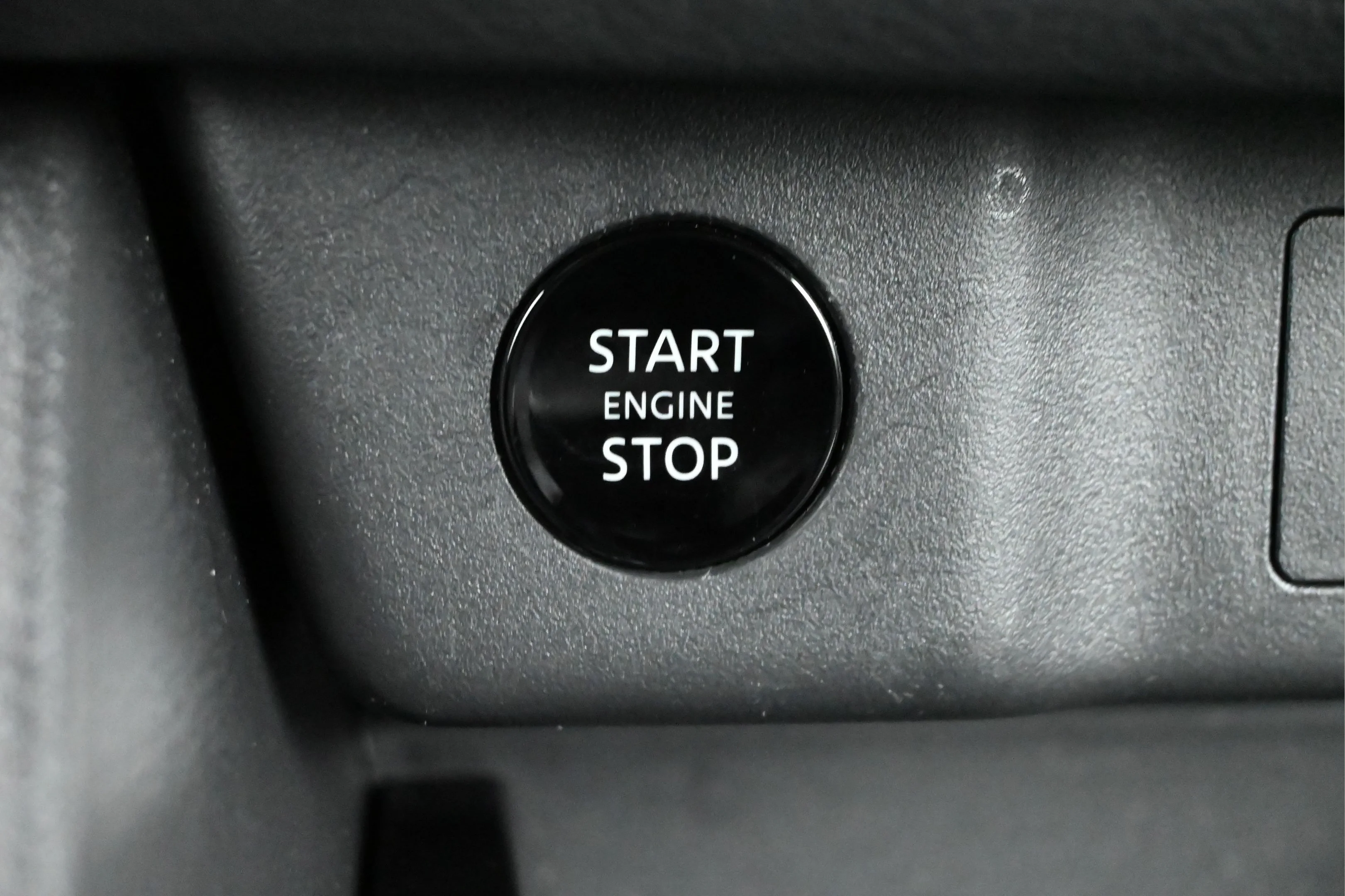 Used 2026 Deep Ocean Blue Pearl Nissan SV image 8