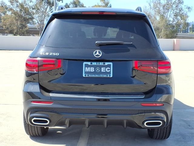 New 2026 Black Mercedes-Benz GLB 250 image 22