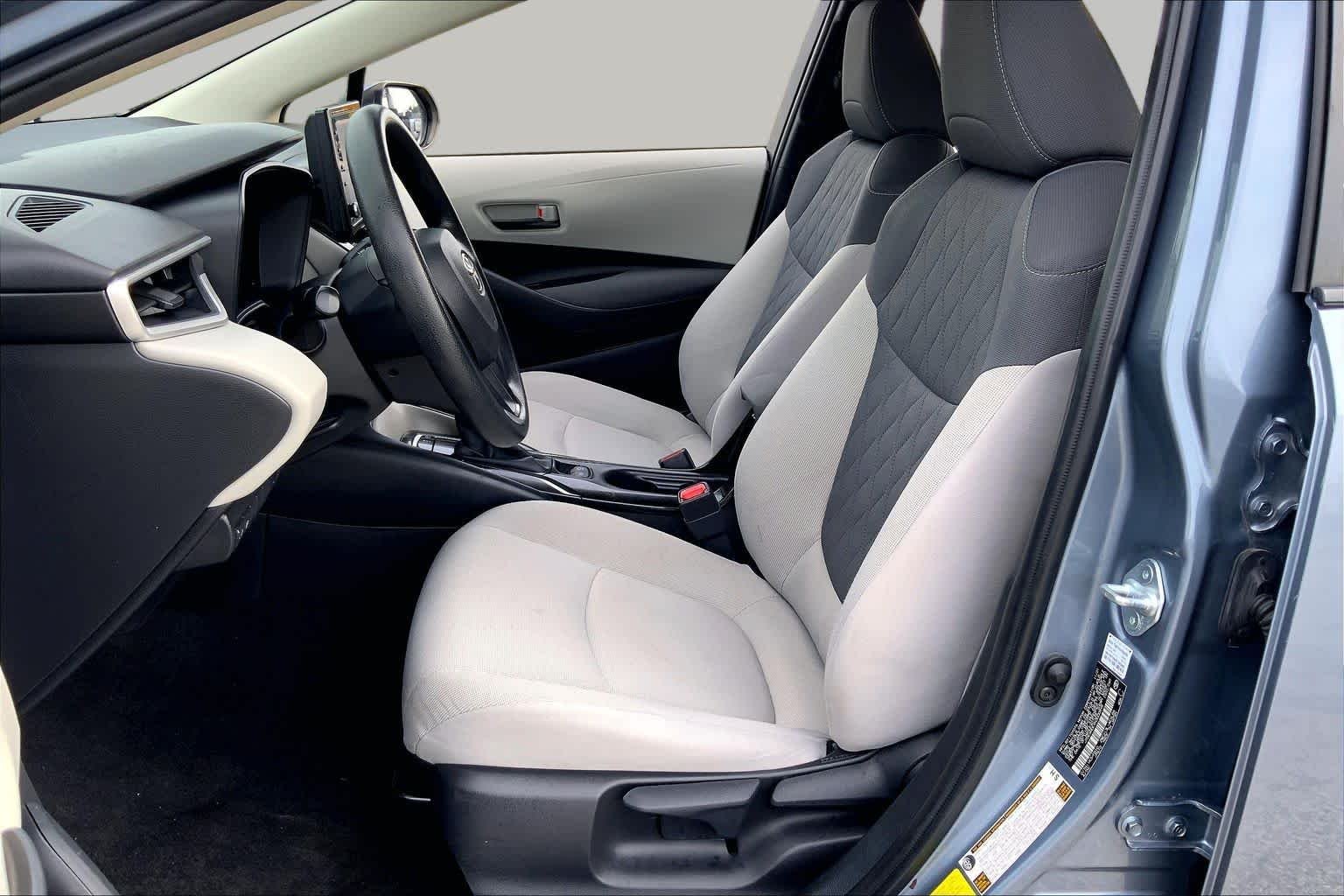 Used 2022 Celestite Toyota Hybrid LE image 8