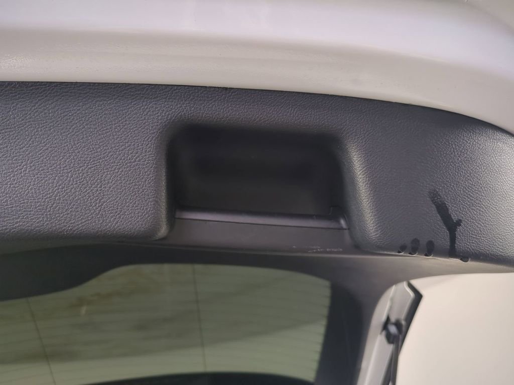 Used 2022 White Ford SEL image 15