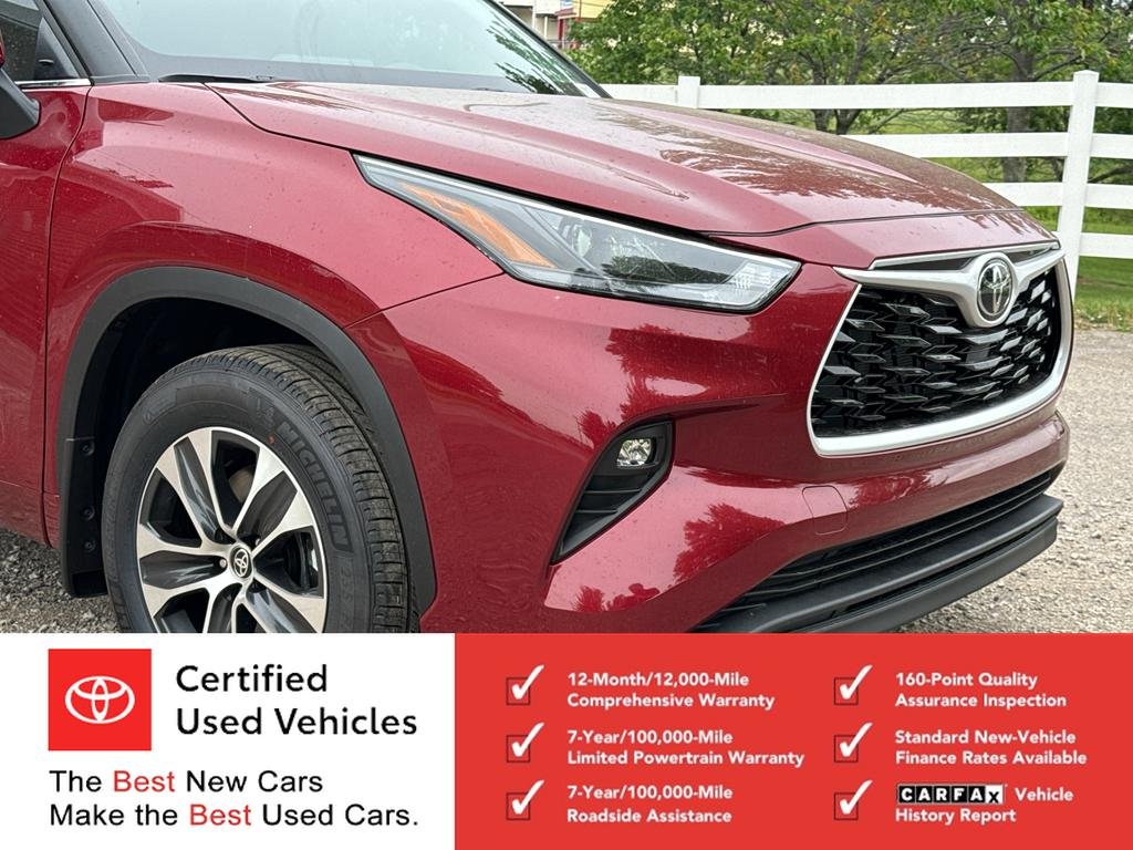 Used 2026 Ruby Flare Pearl Toyota XLE image 9