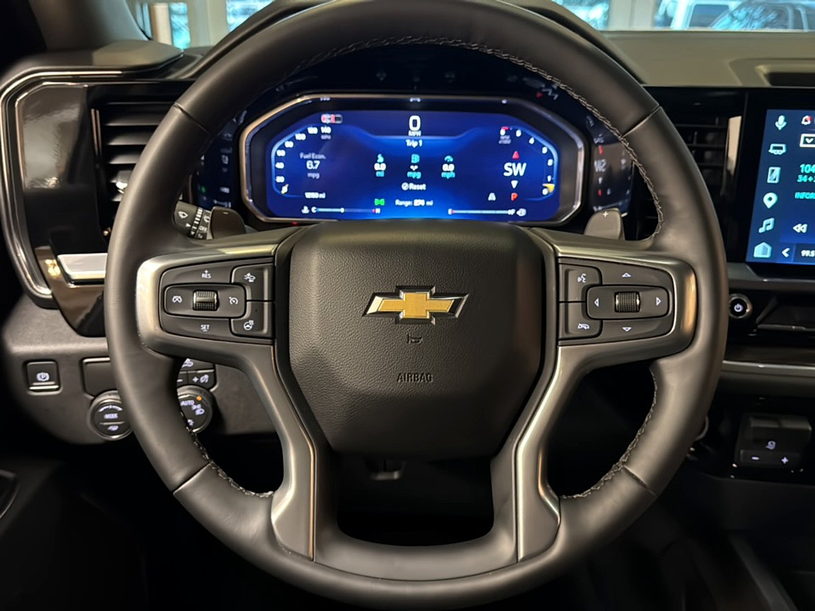Used 2026 Summit White Chevrolet LT image 19