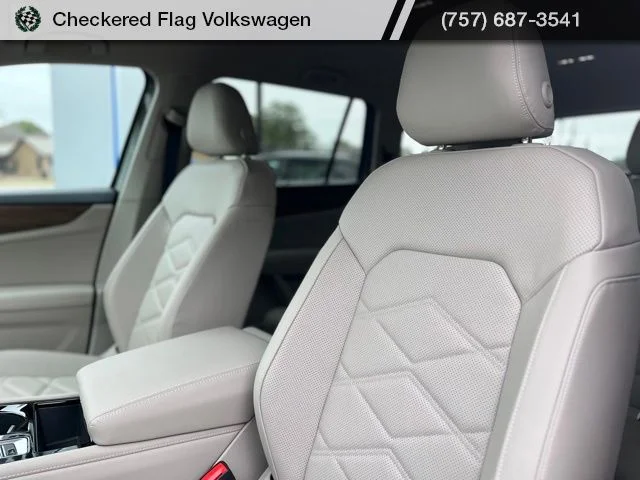 New 2026 Green Volkswagen 2.0T SE w/Technology image 20