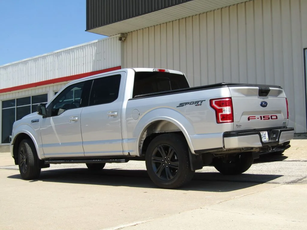 Used 2019 Ingot Silver Ford XLT image 10