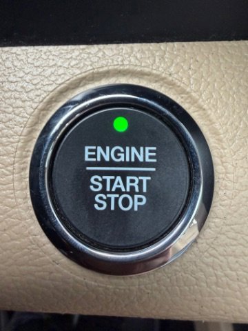 Used 2019 White Ford LARIAT image 18