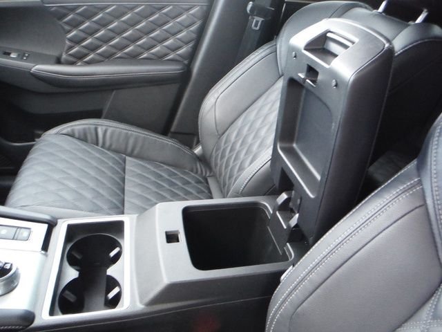 Used 2022 Black Mitsubishi SEL image 18