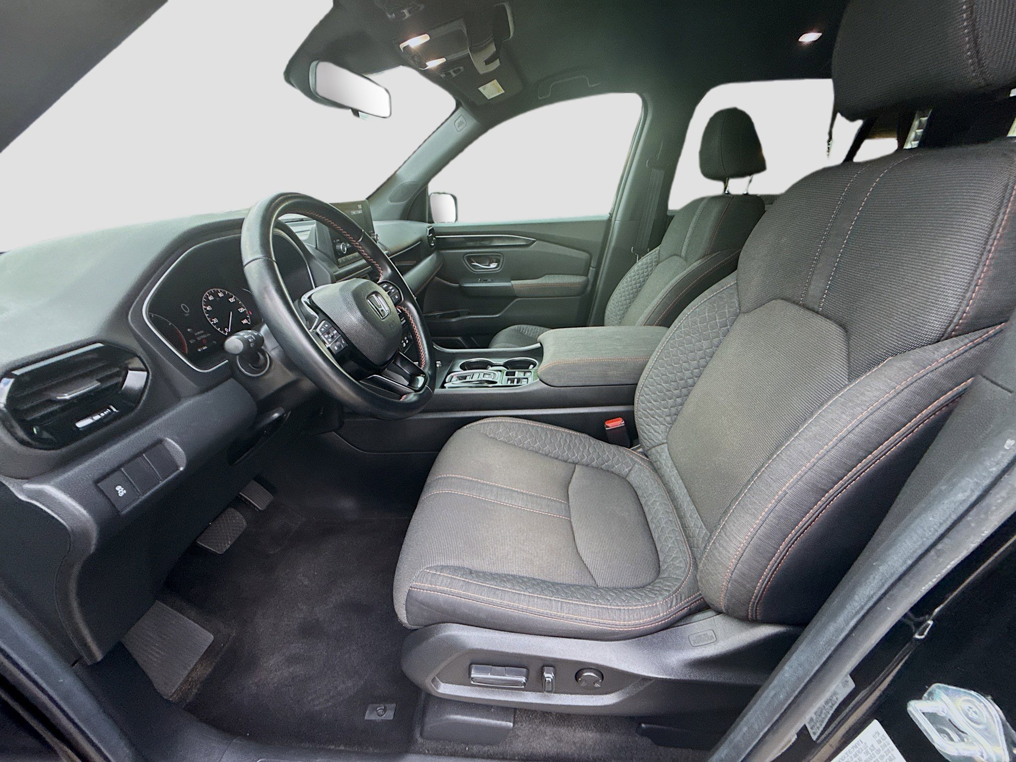 2025 Honda Pilot Sport - Photo 18