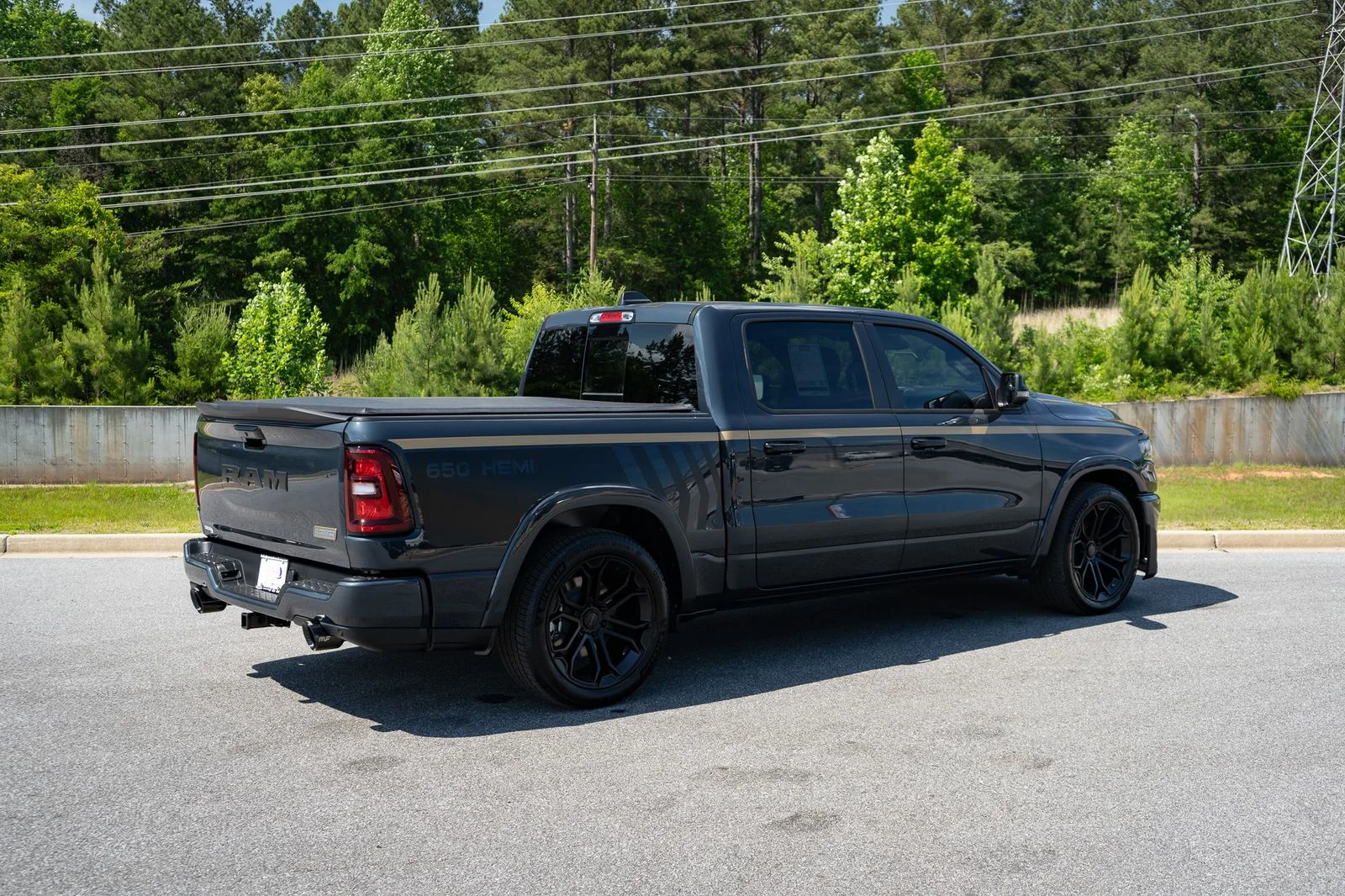 New 2026 Forged Blue Metallic Exterior Paint RAM Big Horn/Lone Star image 23