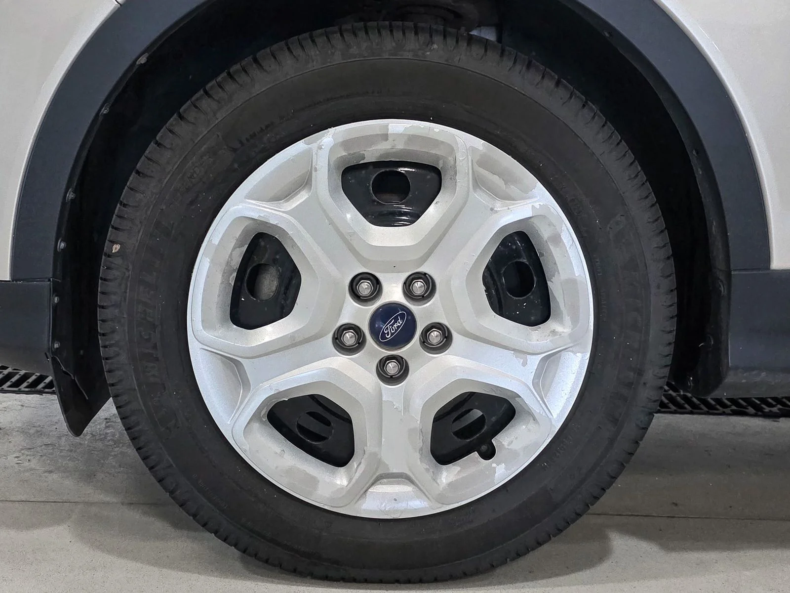 Used 2017 Gold Ford S image 17