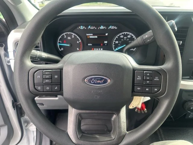 Used 2024 White Ford XL image 35