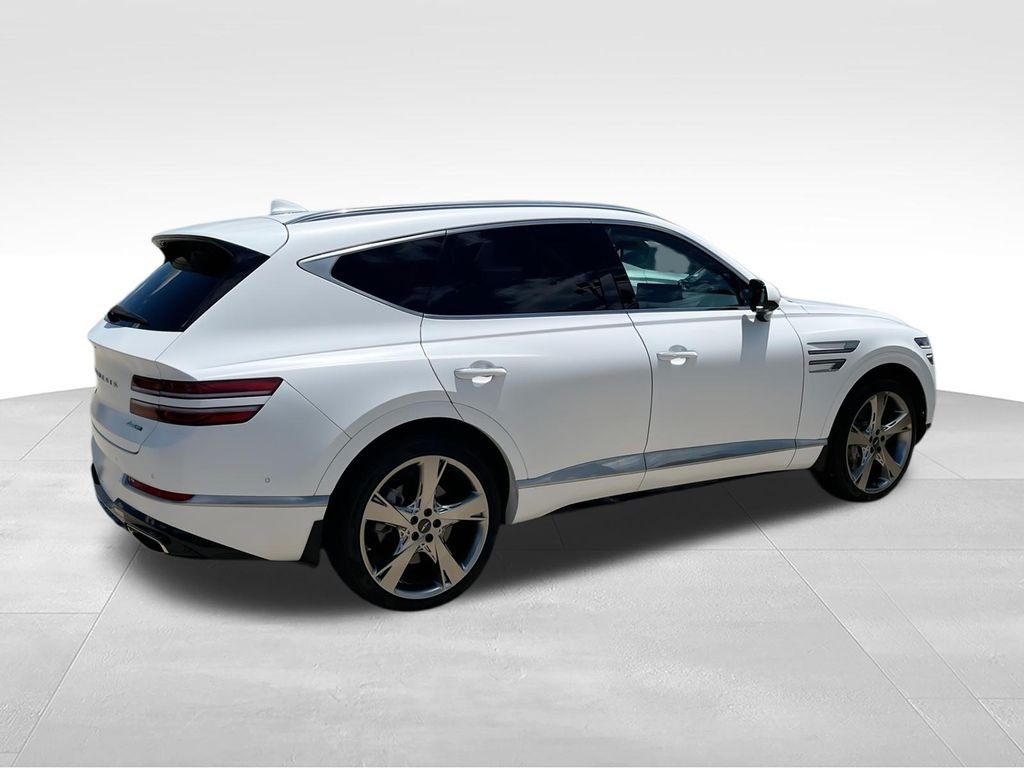 Used 2024 White Genesis 3.5T Advanced image 8