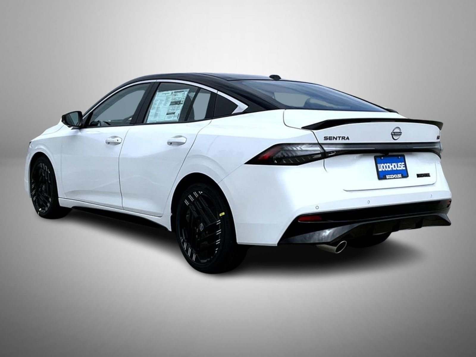 New 2026 Aspen White TriCoat / Super Black Two-tone Nissan SR image 7