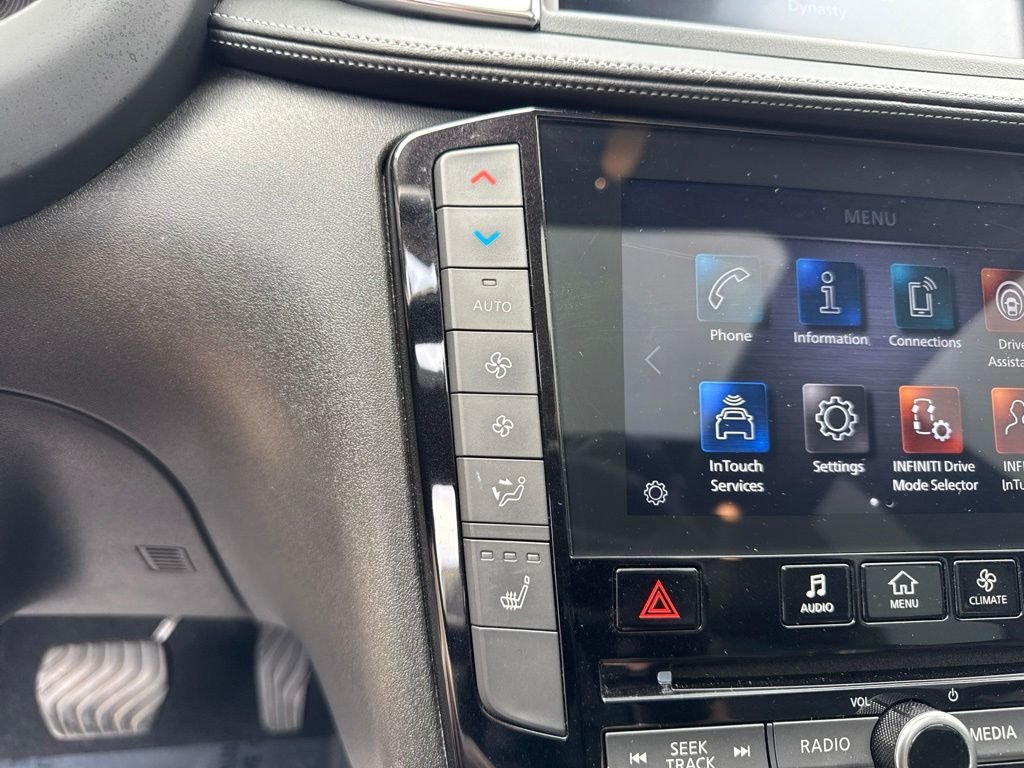 Used 2021 Majestic INFINITI LUXE image 18