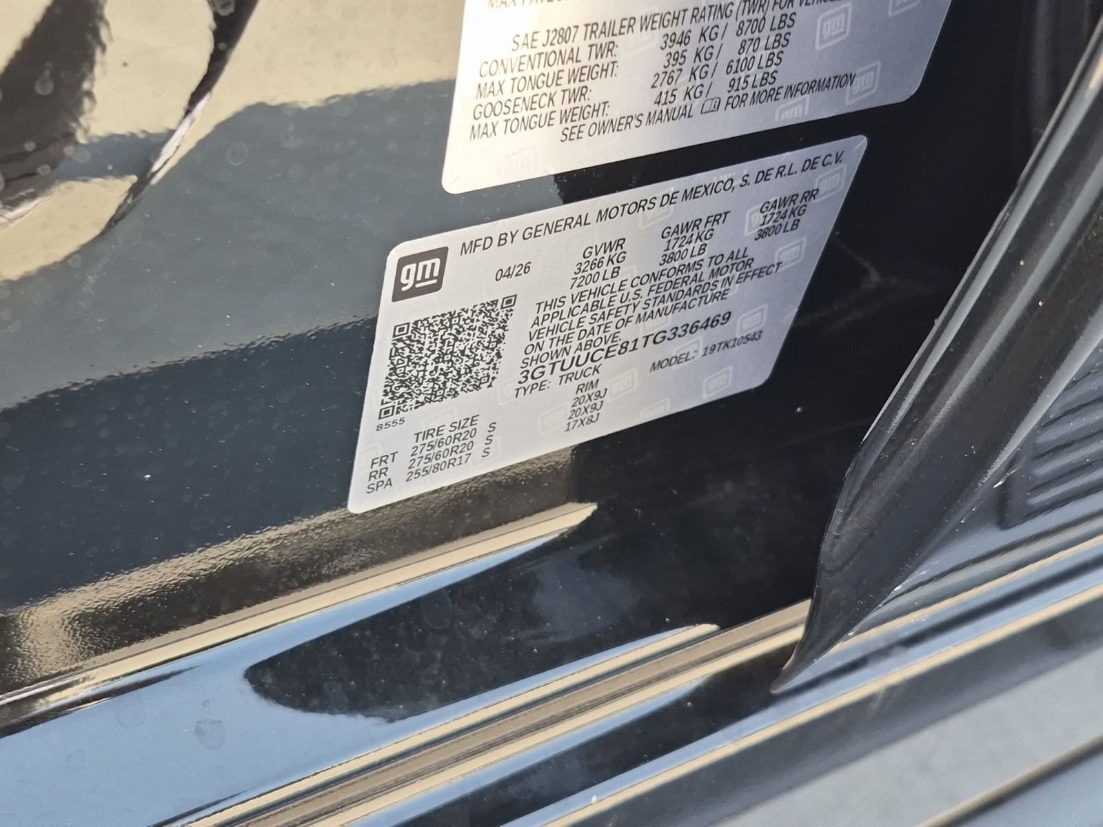 New 2026 Onyx Black GMC Elevation image 33