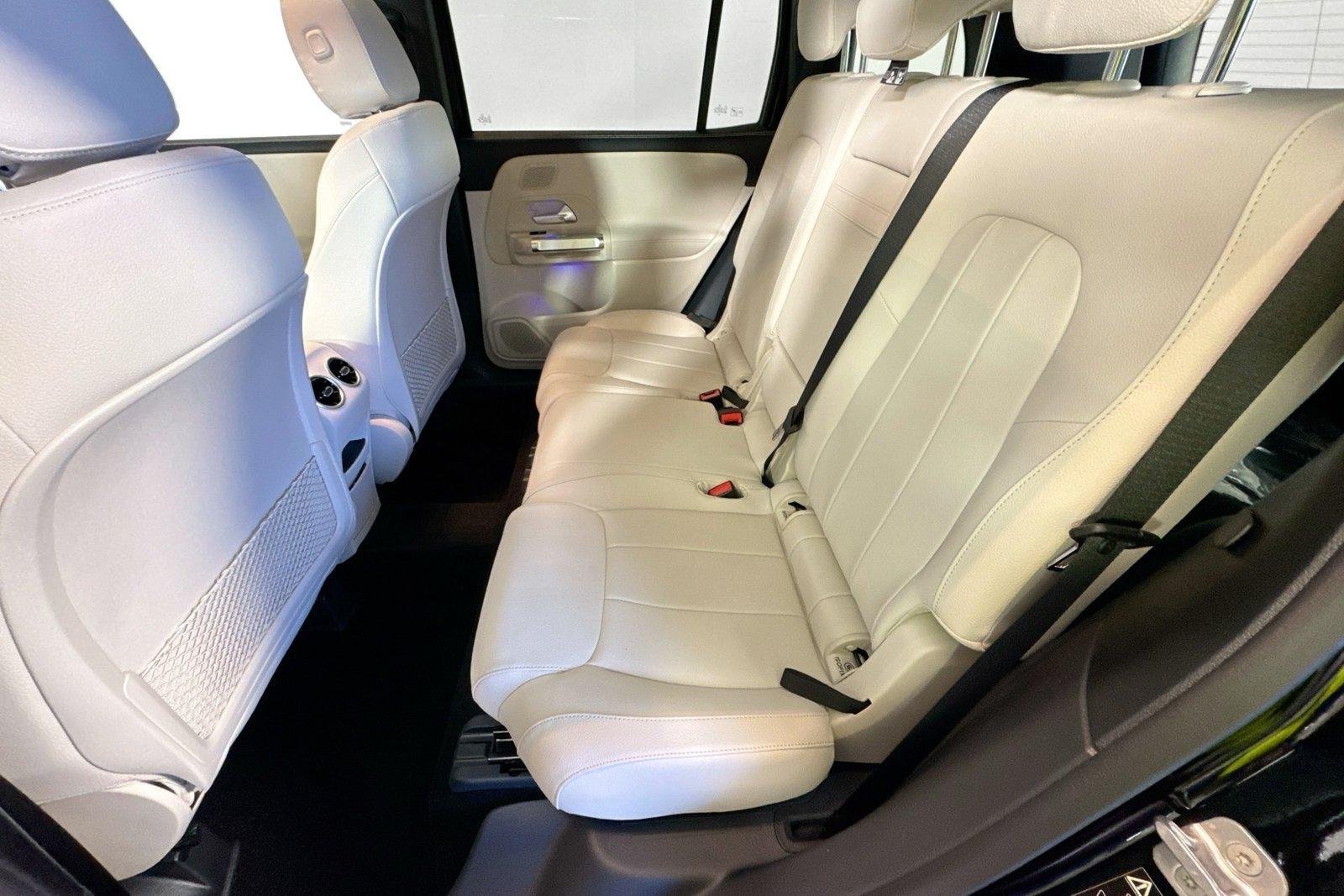 New 2026 Night Black Mercedes-Benz GLB 250 image 22
