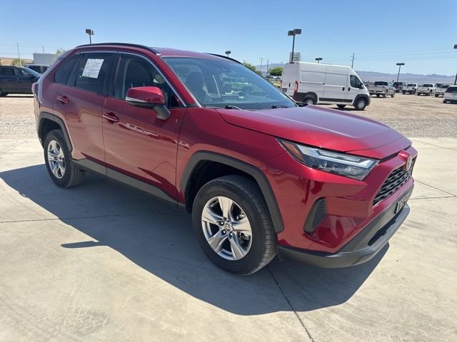 2023 Toyota RAV4 XLE - Photo 6