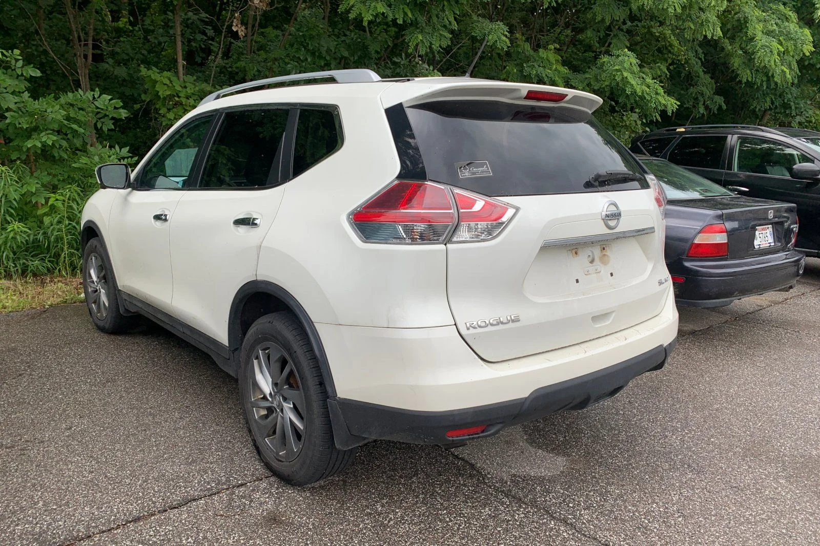 Used 2015 Nissan Rogue SL with VIN 5N1AT2MVXFC900453 for sale in Michigan City, IN